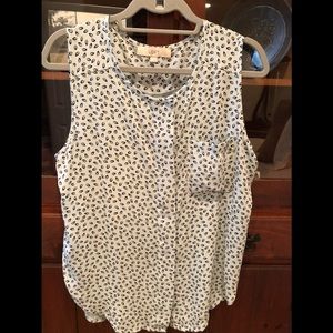 Sleeveless summer blouse